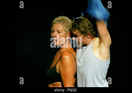 "Tromperie Theatre Workshop di Dirk Opstaele (Leporello) presso il National 'Landjuweel' amateur Theatre Festival di Gand (Belgio, 02/11/2007) Foto Stock