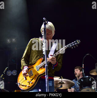 .Paul Weller e la sua band rock Downs Festival, Bristol, settembre 2018. Foto Stock