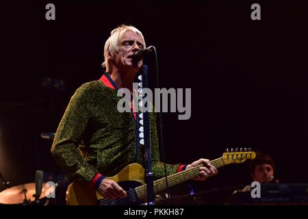 .Paul Weller e la sua band rock Downs Festival, Bristol, settembre 2018. Foto Stock