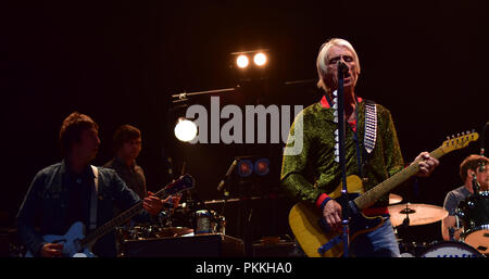 .Paul Weller e la sua band rock Downs Festival, Bristol, settembre 2018. Foto Stock