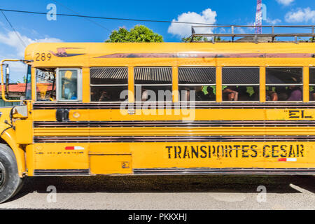 Una tipica vista in San Salvador in El Salvador Foto Stock