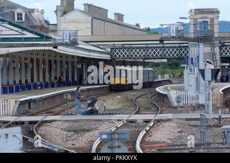 Red Cow passaggio a livello, Exeter St Davids station ,Devon, Regno Unito Foto Stock