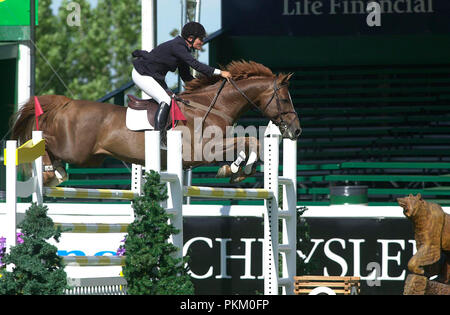 La North American, Abete Prati, giugno 2001, Akita Cup di foratura, Leslie Howard (USA) riding Harry Potter Foto Stock