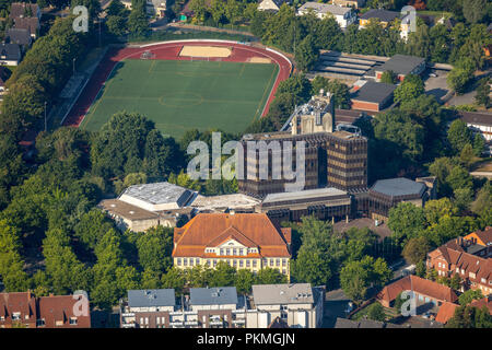 Vista aerea, municipio Ahlen, biblioteca, sala civica, Ahlen, la zona della Ruhr, Nord Reno-Westfalia, Germania Foto Stock