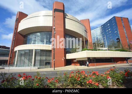 I letti di rose da harrogate conference center Yorkshire Regno Unito Foto Stock