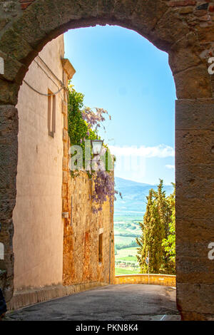 Il centro storico di Pienza, la città ideale del Rinascimento, Siena, Italia Foto Stock