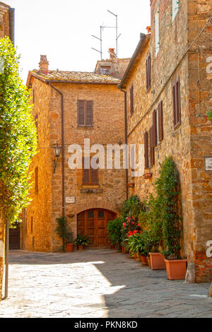 Il centro storico di Pienza, la città ideale del Rinascimento, Siena, Italia Foto Stock