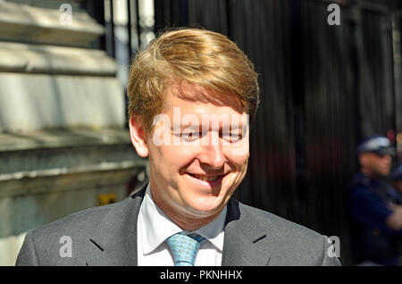 Robin Walker MP (Cost: Worcester) Sottosegretario di Stato parlamentare per la chiusura dell'Unione europea, lasciando a Downing Street dopo una riunione del gabinetto Foto Stock