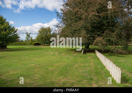 Il bagno 1939-1945 Air Raid Graves al cimitero Haycombe, bagno, Inghilterra Foto Stock