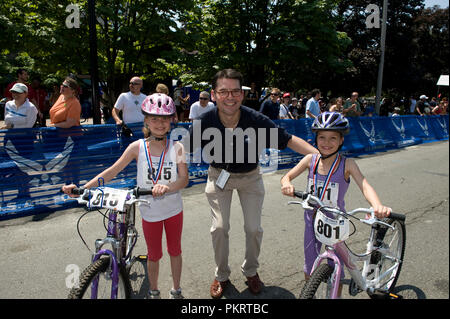 La kids race presso la Air Force cycling classic Clarendon Cup il 12 maggio 2010, in Arlington, Virginia. Foto Stock