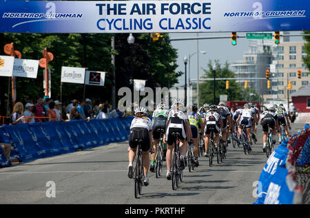 Il Womens campo pro durante l'Air Force cycling classic Clarendon Cup il 12 maggio 2010, in Arlington, Virginia. Foto Stock