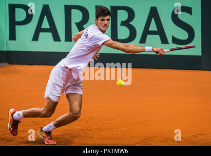 Kraljevo impianto sportivo, Kraljevo, Serbia. Xv Sep, 2018. Tennis Davis Cup World Group, play-off, Serbia contro l'India; Danilo Petrovic (SRB) restituisce Credito: Azione Sport Plus/Alamy Live News Foto Stock