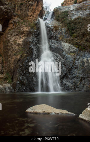 Cascata d'Ourika situato in Grand Atlas village Setti Fatma vicino a Marrakech Foto Stock