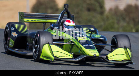 In California, Stati Uniti d'America. Xv Sep, 2018. A : driver Carlin Charlie Kimball (23) degli Stati Uniti che entrano in giro 6 durante la GoPro Grand Prix di Sonoma Verizon Indycar pratica di Sonoma Raceway Sonoma, CA Thurman James/CSM/Alamy Live News Foto Stock