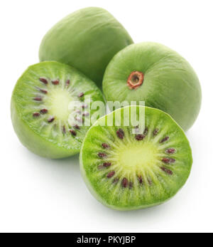 Actinidia arguta conosciuta come baby kiwi in Copenhagen, Danimarca Foto Stock