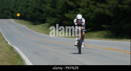 Stati Uniti - 21 Giugno: Avery Wilson di HPC Elenco / Bicicletta Outfitters durante il TT race a USA Ciclismo Juniors U23 Elite cittadini su strada in Augu Foto Stock