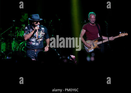 Miami Beach, FL, Stati Uniti d'America. Xv Sep, 2018. Sting e Shaggy eseguire durante il tour 44/876 al Fillmore Miami Beach il 15 settembre 2018 a Miami Beach, in Florida. Credito: Mpi140/media/punzone Alamy Live News Foto Stock