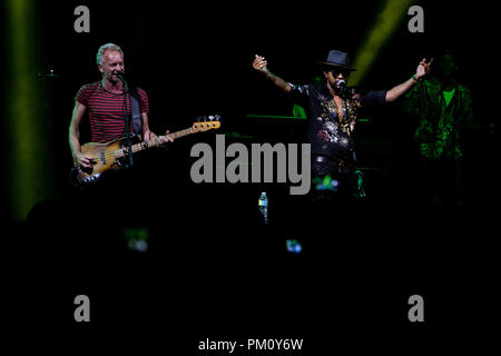 Miami Beach, FL, Stati Uniti d'America. Xv Sep, 2018. Sting e Shaggy eseguire durante il tour 44/876 al Fillmore Miami Beach il 15 settembre 2018 a Miami Beach, in Florida. Credito: Mpi140/media/punzone Alamy Live News Foto Stock