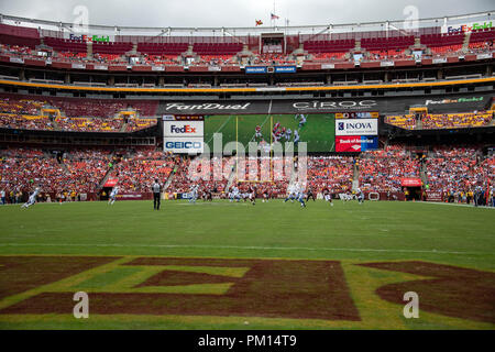 Maryland, Stati Uniti d'America. Xvi Sep, 2018. Ampia vista che mostra tutte le sedi vuote con FedEx Campo in Landover, Maryland, come Washington Redskins giocare Indianapolis Colts la domenica, 16 settembre 2018. Il team aveva rivendicato sell-out di tutti i loro giochi poiché la stagione 1966. Credito: Ron Sachs/CNP | Utilizzo di credito in tutto il mondo: dpa picture alliance/Alamy Live News Foto Stock