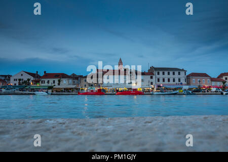 Biograd na moru di notte Foto Stock