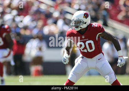Los Angeles, CA, Stati Uniti d'America. Xvi Sep, 2018. Arizona Cardinals linebacker Deone Bucannon (20) durante la NFL Arizona Cardinals vs Los Angeles Rams presso il Los Angeles Memorial Coliseum di Los Angeles, Ca il 16 settembre 2018. Jevone Moore Credito: csm/Alamy Live News Foto Stock