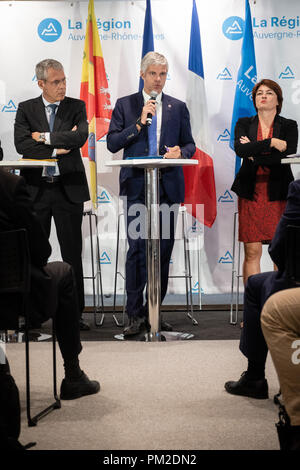 Lione, Francia. Xvii Sep 2018. Laurent Wauquiez, presidente del gruppo politico "Les Républicains' e Presidente della Auvergne-Rhône-Alpes regione. Philippe Meunier Vice-président délégué sécurité, Béatrice Berthoux vice presidente in carica di scuole di alta. Credito: FRANCK CHAPOLARD/Alamy Live News Foto Stock