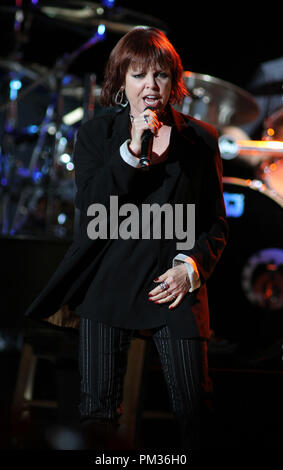 Pat Benatar esegue in concerto presso l'anfiteatro di Cruzan in West Palm Beach, Florida il 13 ottobre 2012. Foto Stock