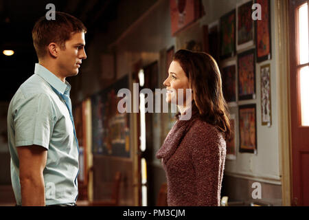 Il Guardian Ashton Kutcher, Melissa Sagemiller © 2006 Touchstone Pictures . Foto Stock