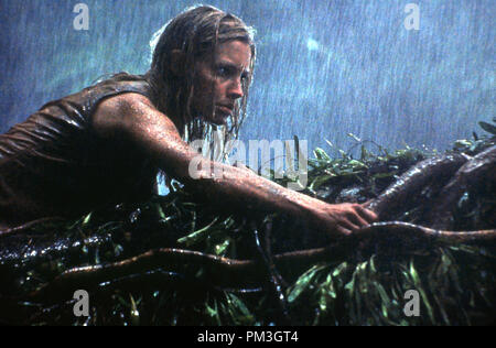 Film still da 'Anacondas: la caccia per il sangue Orchid' Kadee Strickland © 2004 Screen Gems Photo credit: Jasin Boland Riferimento File # 30735635THA per solo uso editoriale - Tutti i diritti riservati Foto Stock