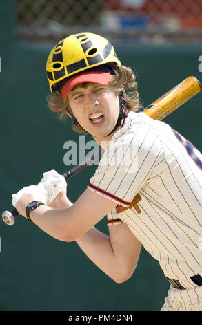 Film still / Pubblicità ancora da 'L' Benchwarmers Jon Heder © 2006 Sony Pictures Photo credit: Darren Michaels Riferimento File # 30737651THA per solo uso editoriale - Tutti i diritti riservati Foto Stock