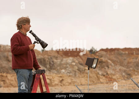 Direttore Lasse Hallström sul set di gemme dello schermo' commedia romantica caro John. Foto Stock