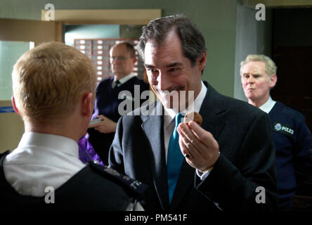 " Hot Fuzz' Simon Pegg, Jim Broadbent, Timothy Dalton, Karl Johnson © 2007 Rogue foto Foto Stock