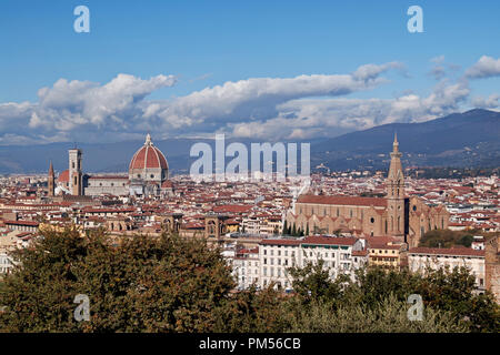 Panorama di Firenze dal Piazzale Michelangelo Foto Stock