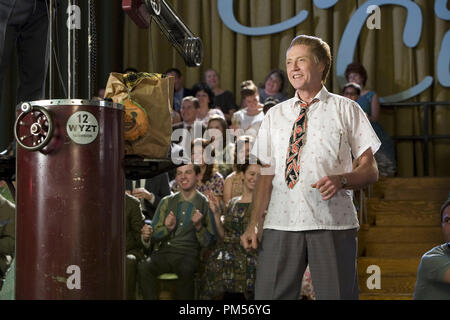 Film still da 'Hairspray' Christopher Walken © 2007 New Line Cinema Photo credit: David James Riferimento File # 307351407THA per solo uso editoriale - Tutti i diritti riservati Foto Stock