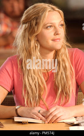Film still da '50 Primo date' Drew Barrymore Photo credit: Darren Michaels © 2004 Columbia Pictures Riferimento File # 307351516THA per solo uso editoriale - Tutti i diritti riservati Foto Stock