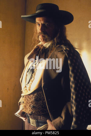 Film still da 'Deadwood' Keith Carradine © 2004 HBO Photo credit: Doug Hyun Riferimento File # 30735539THA per solo uso editoriale - Tutti i diritti riservati Foto Stock