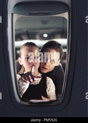 Studio Pubblicità ancora da 'Flightplan' Marlene Lawston, Jodie Foster © 2005 Touchstone Pictures Foto di Ron Batzdorff Riferimento File # 307362068THA per solo uso editoriale - Tutti i diritti riservati Foto Stock