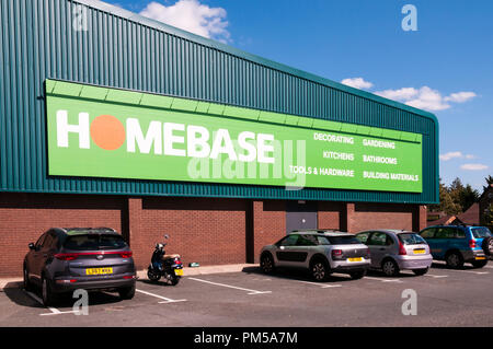 Un ramo di Homebase a Penge, a sud di Londra. Foto Stock