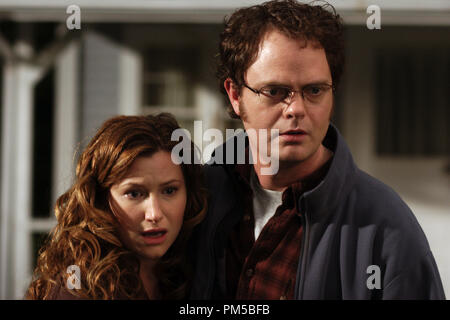 Film still da "l'ultimo Mimzy' Kathryn Hahn, Rainn Wilson © 2007 New Line Cinema Photo credit: Shane Harvey Riferimento File # 30738621THA per solo uso editoriale - Tutti i diritti riservati Foto Stock