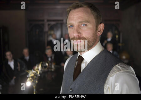 Film still da 'The Golden Compass' Daniel Craig © 2007 New Line Cinema Photo credit: Laurie Sparham Riferimento File # 30738665THA per solo uso editoriale - Tutti i diritti riservati Foto Stock