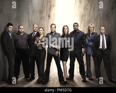 Studio Pubblicità ancora da '24' Carlos Bernard, Luigi Lombardi, James Morrison, Mary Lynn Rajskub, Kiefer Sutherland Kim Raver, Roger R. Croce, Jean Smart, Gregory Itzin 2005 Riferimento File # 307362369THA per solo uso editoriale - Tutti i diritti riservati Foto Stock