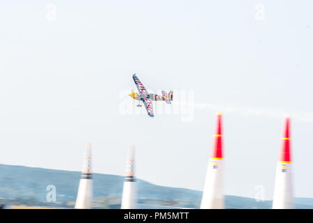 Martin Sonka della Repubblica ceca, Red Bull Air Race World Championship di Wiener Neustadt. (CTK foto/Petr Sedivy) Foto Stock