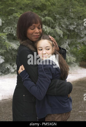 Studio Pubblicità ancora da 'Foto di Hollis Woods' Alfre Woodard, Jodelle Ferland © 2007 Hallmark Hall of Fame Productions Photo credit: Dan potenza di riferimento file # 307381336THA per solo uso editoriale - Tutti i diritti riservati Foto Stock