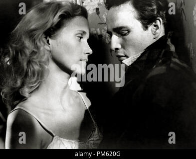 "Sul lungomare', Eva Marie Saint, Marlon Brando, 1954 Riferimento File # 30803 007 Foto Stock