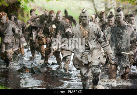 Tahar Rahim (in primo piano) stelle in età romana avventura epica l'aquila, un Focus Features release Foto Stock