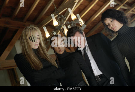 Film still / Pubblicità ancora da 'Kill Bill: Volume 1" Daryl Hannah, Vivica A. Fox, Michael Madsen, Lucy Liu © 2003 Miramax Riferimento File # 30753681THA per solo uso editoriale - Tutti i diritti riservati Foto Stock