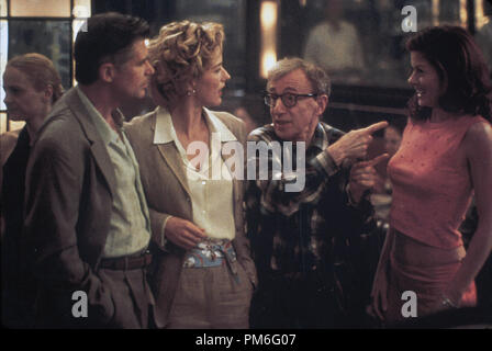 Film still / Pubblicità ancora da 'Hollywood Ending' Treat Williams, Tea Leoni, Woody Allen, Debra Messing © 2002 Dream lavora Photo credit: John Clifford Foto Stock