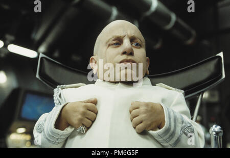 Film still / Pubblicità ancora da "Austin Powers in Goldmember' Verne Troyer © 2002 nuova Linea Producitons Photo credit: Melinda Sue Gordon Foto Stock