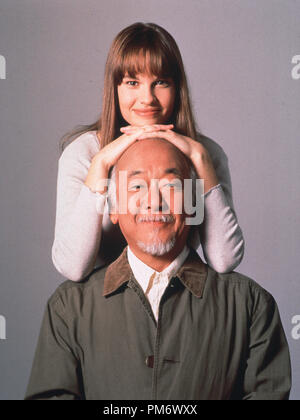 Film still da 'il prossimo Karate Kid' Hilary Swank, Pat Morita 1994 Columbia Photo credit: Timoteo bianco di riferimento file # 31129052THA per solo uso editoriale - Tutti i diritti riservati Foto Stock