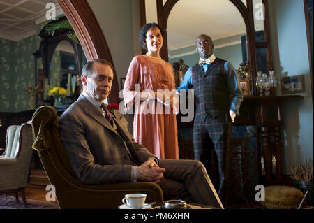 Il BOARDWALK EMPIRE episodio 13 (stagione 2, episodio 1): Steve Buscemi, Natalie Wachen, Michael Kenneth Williams. photo: Macalle B. Polay Foto Stock